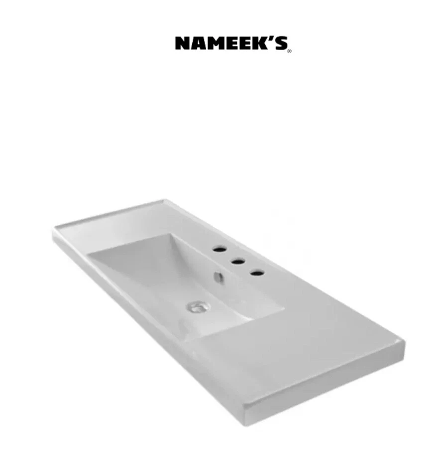 Nameeks 3007-Three Hole Scarabeo 47-5/8" Cerámica Montada en la Pared / - Blanco Foto 1 de 1