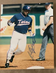 Kirby Puckett Signed 8x10 Photo Autographed Minnesota Twins - Picture 1 of 3