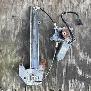 1990-1995 NISSAN PATHFINDER W21 OEM POWER WINDOW MOTOR & REG. RH REAR FREE SHIP - Picture 1 of 5