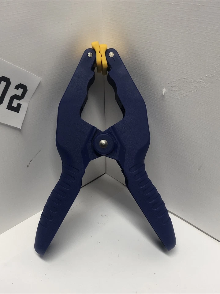 GENUINE IRWIN® 2" SPRING GRIP- Heavy Duty HANDI-GRIP-CLAMP - Image 1 of 3