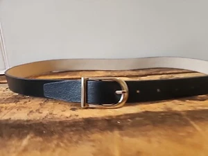 Liz Claiborne Black Belt Size Med Genuine Leather Silver Buckle - Picture 1 of 6