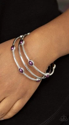 Brazalete Paparazzi 3 Belle púrpura nacarado sin plomo y níquel Foto 1 de 2