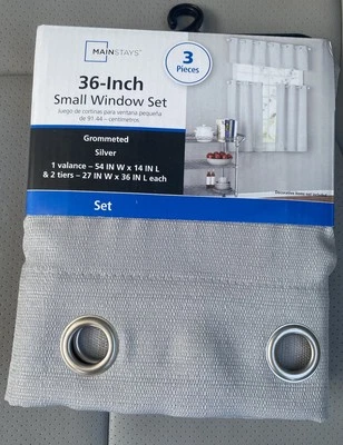 Juego de cortinas MAINSTAYS 36 pulgadas con ojales gris plata Foto 1 de 2