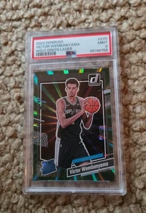 WEMBY 2023 Donruss #220 Victor Wembanyama Holo Green Laser PSA 9 - Bild 1 von 4