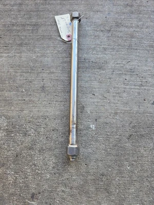 14-18 2018 YAMAHA SR400 BASCULANTE PERNO BASTIDOR TRASERO EJE PERNO Foto 1 de 4