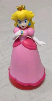 Nintendo Amiibo - Princess Peach - Super Mario Series - Image 1 of 2