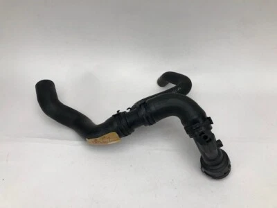 Manguera de refrigerante de radiador inferior Volkswagen Jetta 1999-2004 OEM 1J0122051R Foto 1 de 4