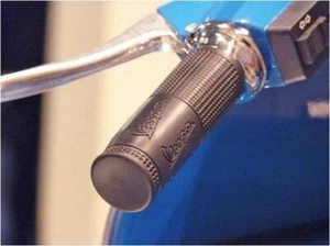 Vespa Grips Pair PIAGGIO for PX 2011-on also Vespa PX80-200/PE/Lusso/'98/MY - Picture 1 of 1