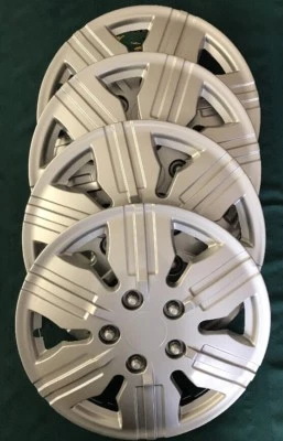 UNIVERSAL HUBCAPS WHEEL COVERS 425 S 15" REPLACEMENT CAPS Set Of 4 METAL CLIPS - Image 1 of 3