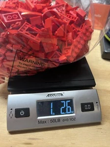 Lego Farbe sortiert Lot rot 1 Pfund 2 Unzen verschiedene Stücke Steine - Bild 1 von 3