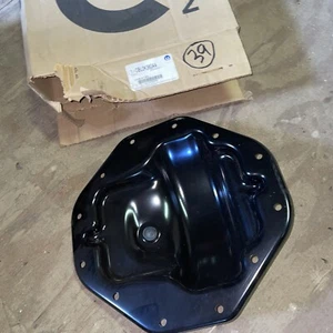 Mopar Differential Cover 68140771AA - Picture 1 of 2