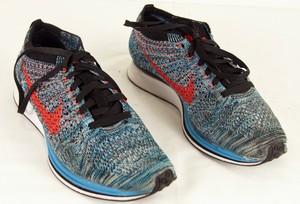 flyknit racer womens