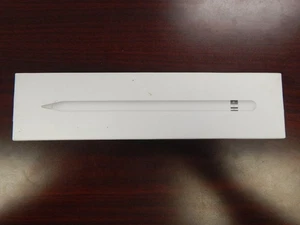 Apple Pencil 1st Generation Stylus Model A1603 w/ Original Packaging - Picture 1 of 8