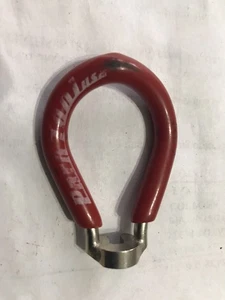 Park Tool SW-2 Spoke Wrench 0.136 3.45mm nipple Red Bicycle Repair Tool - Picture 1 of 3