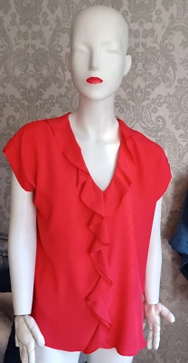 NEW LOOK Ruby Ruffle Front Sleeveless Top [12] - Image 1 of 2