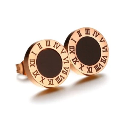 Pendientes para mujer de oro rosa con números romanos de ágata negra de acero inoxidable Foto 1 de 4