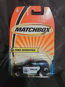 Matchbox Diecast Canadian Car (MTL-30782) #27 Police Ford Expedition 2005 - Picture 1 of 2