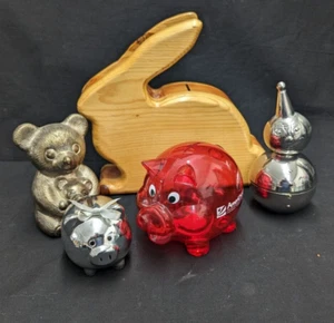 Lote de 5 Huchas Monedas Mixtas Oso Payaso Conejo Conejo Madera Metal Cerámica Más - Imagen 1 de 14