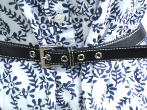 Ann Taylor LOFT Grommetted Moto Skinny Gürtel Damen XS Echtleder schwarz - Bild 1 von 8