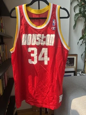 Vintage Hakeem Olajuwon Houston Rockets Champion Jersey Mens 48 (XL) Red 90s NBA - Image 1 of 4