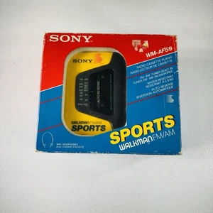 Neu WM-AF59 gelb Sport Walkman FM Radio Auto-Reverse Kassettenspieler selten Neu im Karton - Bild 1 von 8