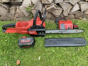Milwaukee M18 Chainsaw 16” With M18 12.0Ah High Output Battery - Picture 1 of 8