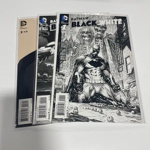 Lote de cómics de Batman blanco y negro 1 2 3 casi como nuevo casi nuevo 2013 DC - Imagen 1 de 1