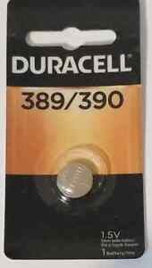  Montre/calculatrice à oxyde d'argent Duracell batterie (D389/390PK) (LOC PEG 3LP)