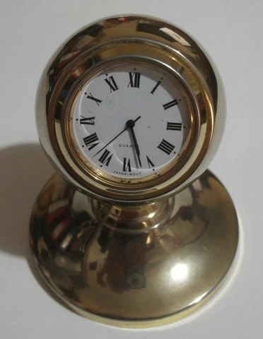 Vintage JAPAN-MOVT Miniature Clock Quartz Ship's Porthole Shaped Paper Weight !! Cover