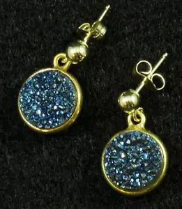 Blauquarz Druzy 14K Gold gefüllt 0,925 Sterlingsilber Ohrringe 1 1/8 Zoll Post - Bild 1 von 3
