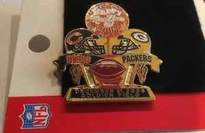 Chicago Bears Vs Green Bay Packers 2007 New Years Game Day Enamel pin NFL - Picture 1 of 1