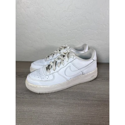 Nike Air Force 1 Youth Size 6Y Triple White Low Top Shoes DH2925-111 - Image 1 of 4