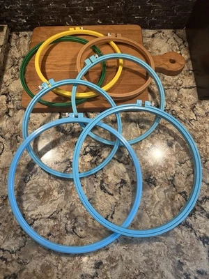 Vintage Plastic Embroidery Hoop Lot Multicolor 7” 8” 10” Made In USA Needlework - Image 1 of 4