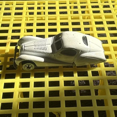 Hot Wheels Rolls Royce Talbot Phantom White Diecast Car Vintage 1987 1:64 Scale - Image 1 of 4