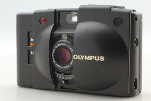 [N NEUWERTIG] Olympus XA2 schwarze analoge Kompaktkamera 35 mm aus Japan - Bild 1 von 12