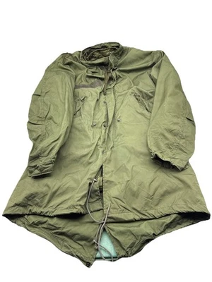 Vintage US Military Parka Jacket With Liner Mens Size Small Army Green Extreme - Image 1 of 4
