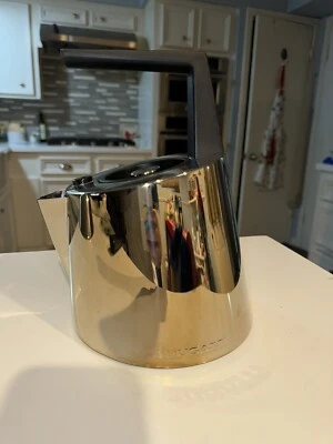 Via Roma 1,5 кварты Свистящий чайник на плите из нержавеющей стали - Изображение 1 из 4