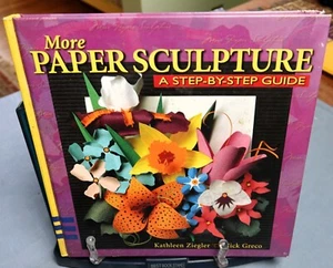 More Paper Sculpture by Nick Greco, Kathleen Ziegler and Dimensional... - Imagen 1 de 3