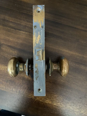 Vintage Russwin Lock & Knobs Cover