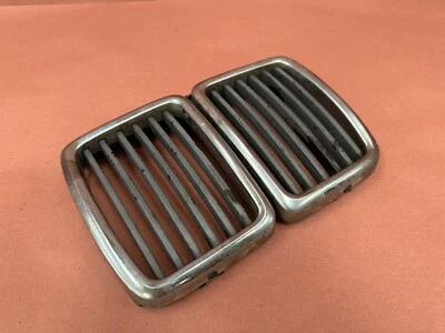 Parachoques delantero parrilla riñón OEM 158 k millas BMW E30 325e 318I 320I 325I 325IX Foto 1 de 4