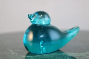 Pisapapeles de pato de vidrio estatuilla de arte en vidrio figura de patito azul de colección hecha a mano - Imagen 1 de 6