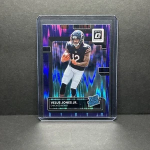 Osos de Chicago 2022 Donruss Optic VELUS JONES clasificación JR #230 - Imagen 1 de 2