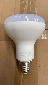 R80 Bathroom Globe Light Bulb 12W Daylight 6500K E27 Screw - Picture 1 of 3