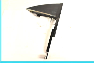 Оригинальное правостороннее стекло на четверть стекла со стороны пассажира для Mercedes W218 CLS550 CLS63 12–18 годов выпуска - Изображение 1 из 4