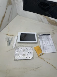 Crestron TSS-752-W-S Touch Screen Room Scheduling White Base - Picture 1 of 3