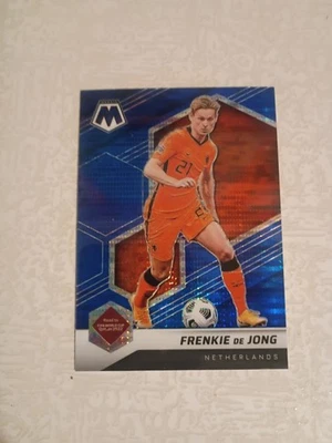 2021-22 Panini Mosaic FIFA Road to World Cup Blue Wave Prizm Frenkie de Jong - Image 1 of 2