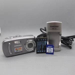 Samsung Digital Camera Digimax V800 8.1MP Silver Tested Full Working Set - Picture 1 of 8
