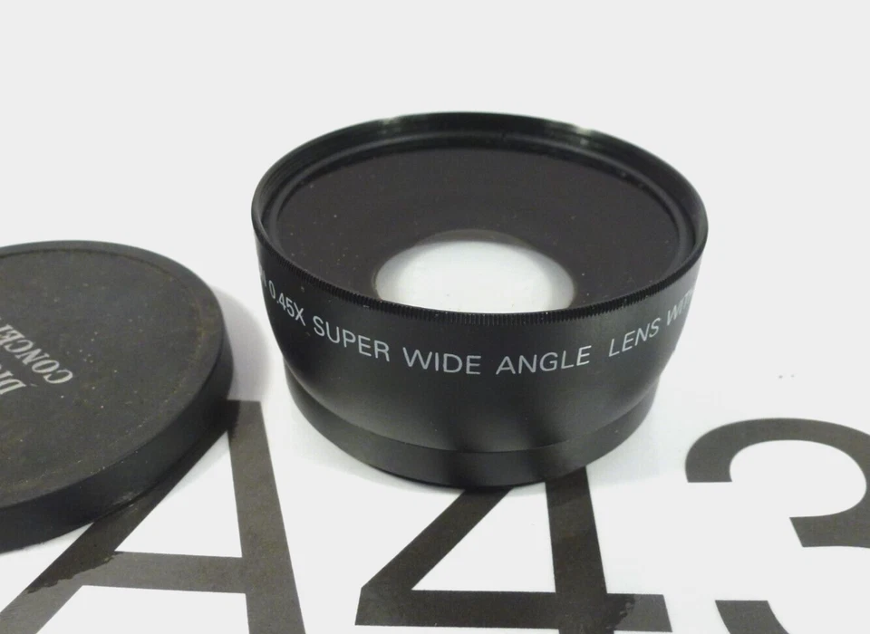 Digital Concepts Super Wide Angle Conversion Lens with Macro 0.45x refm - Image 1 of 3