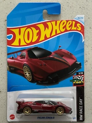Hot Wheels PAGANI ZONDA R with Protector HW Race Day - Image 1 of 2