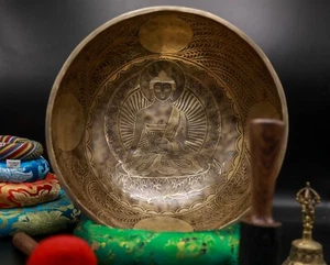 10" Bhaisajya (Medicine Buddha) with Conch shell & Mantra Etched Singing Bowl - Picture 1 of 6